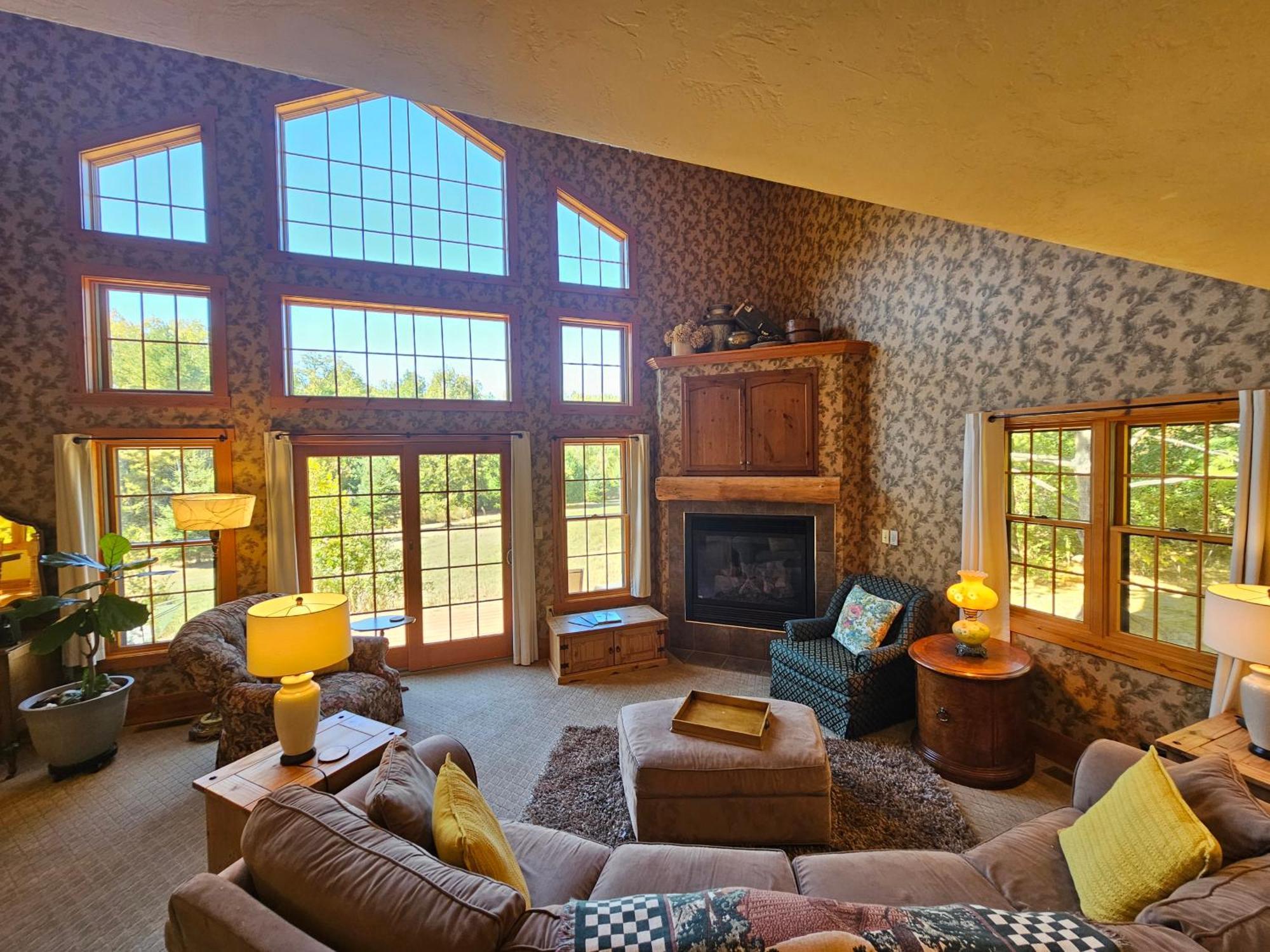 Chanticleer Cabins สเตอร์เจียนเบย์ ภายนอก รูปภาพ