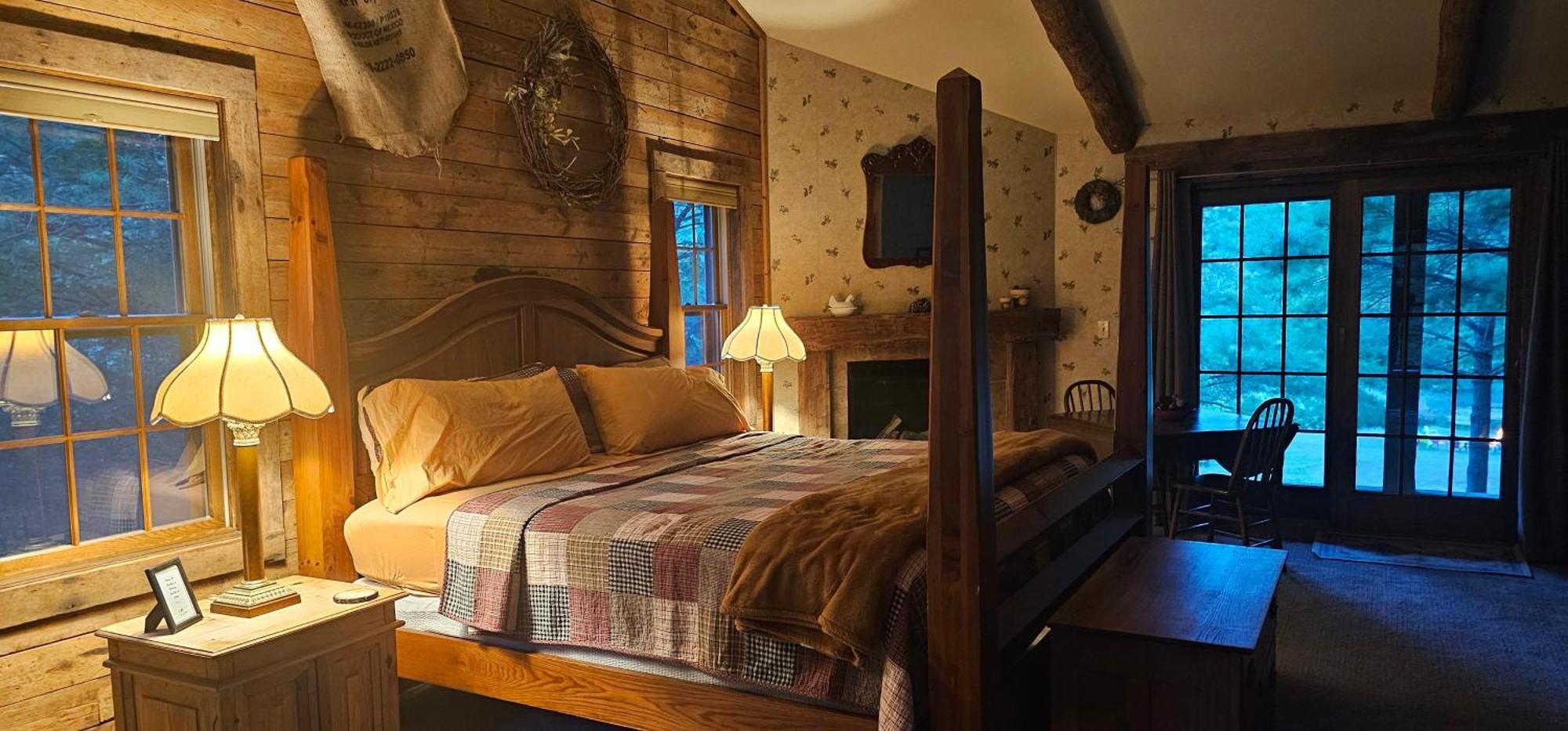 Chanticleer Cabins สเตอร์เจียนเบย์ ภายนอก รูปภาพ