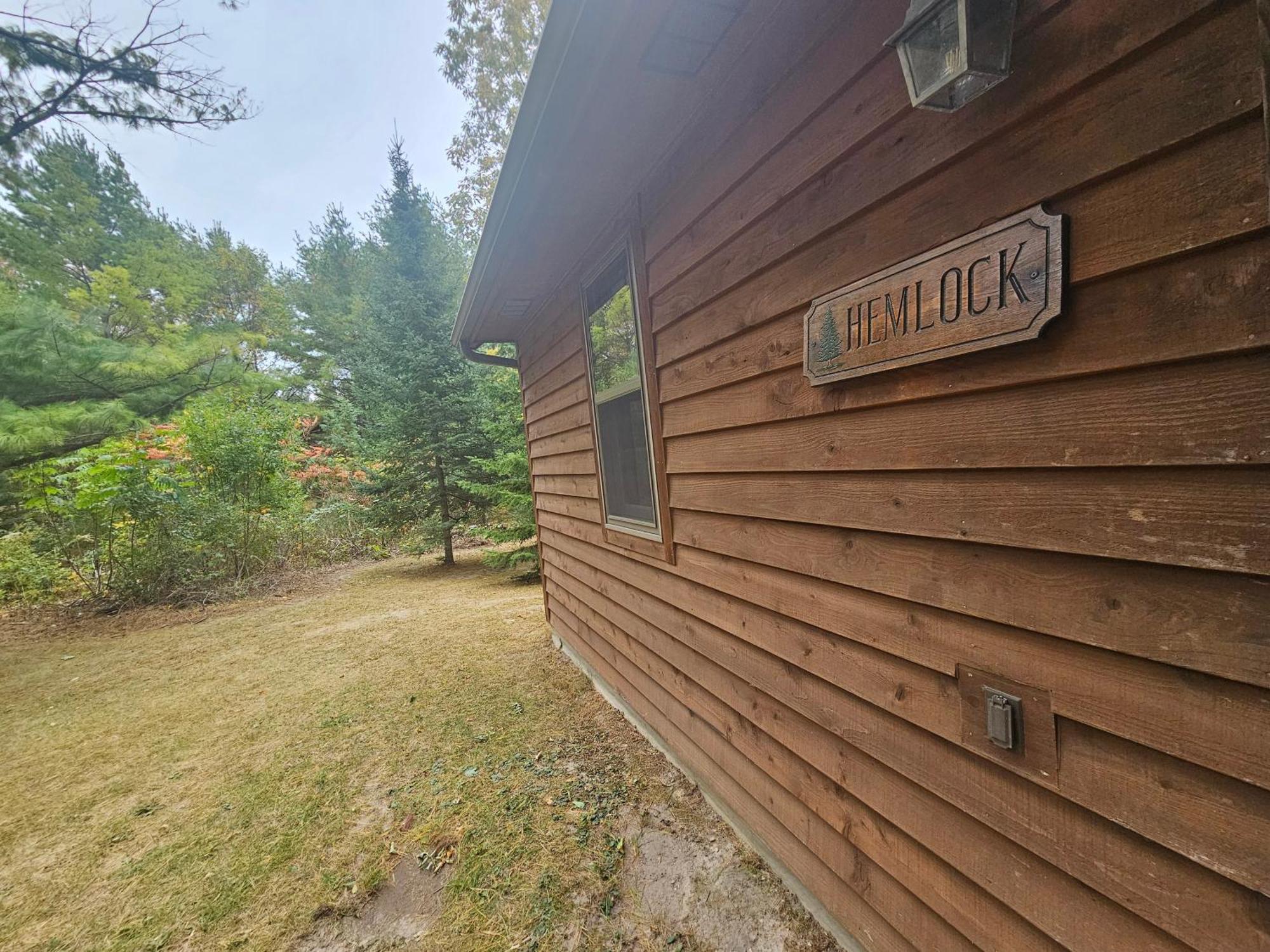 Chanticleer Cabins สเตอร์เจียนเบย์ ภายนอก รูปภาพ